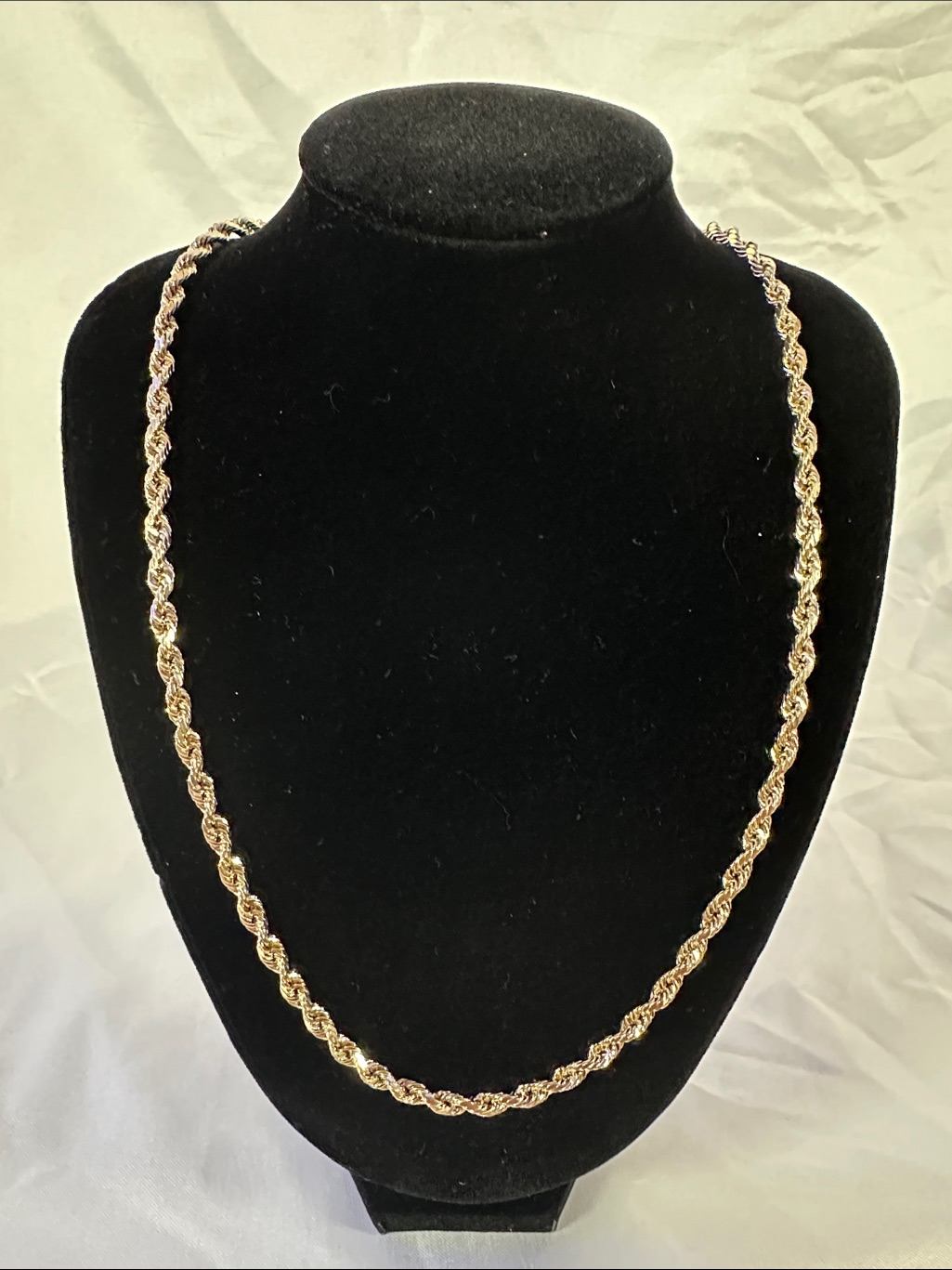 283: Brand New 10k Solid Gold 22” 3.9mm Hollow Rope Necklace